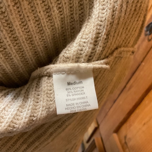 Comfy and Soft Sweater - Picture 5 of 5